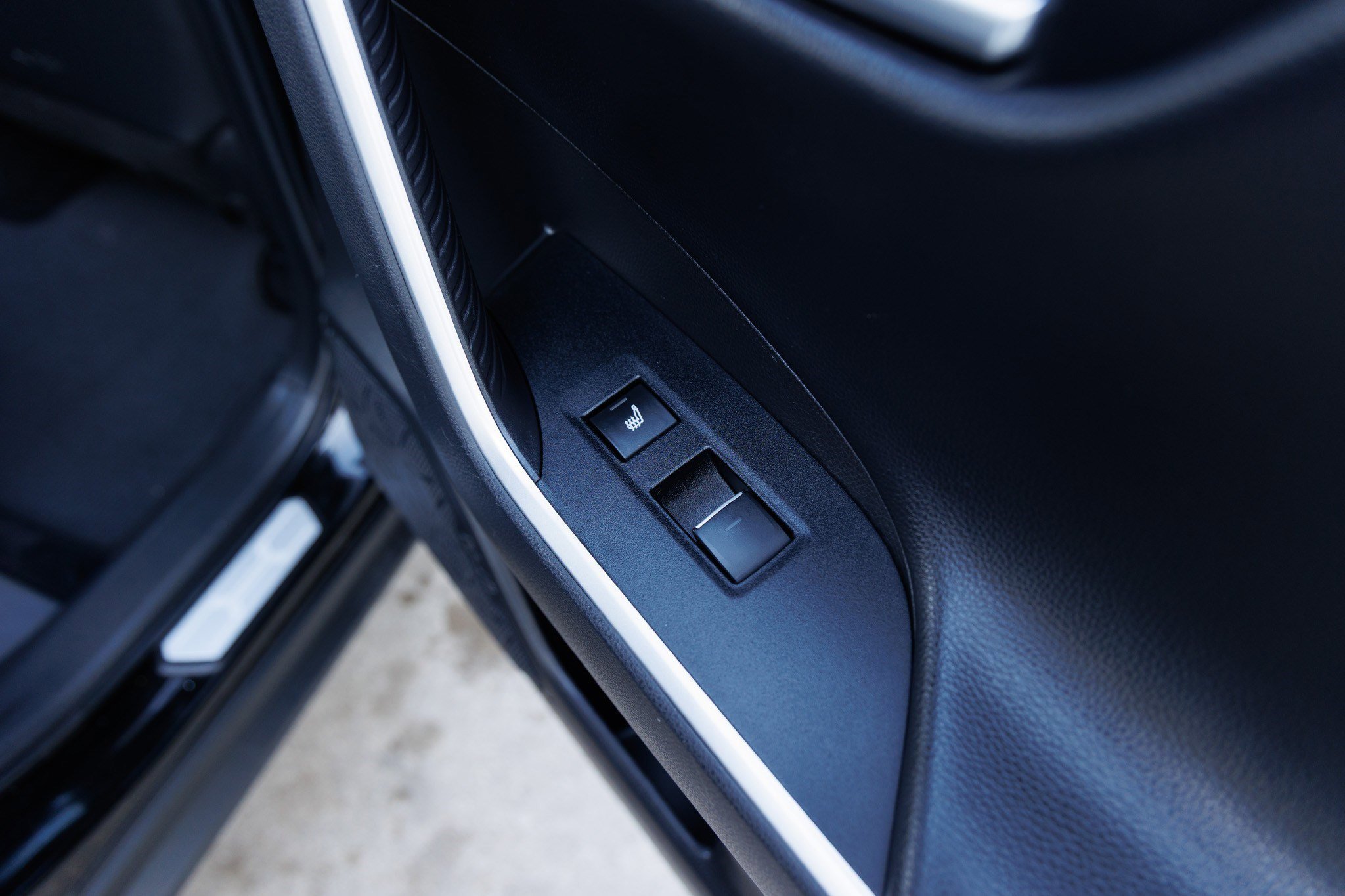 Used 2024 Toyota RAV4 Limited image 33