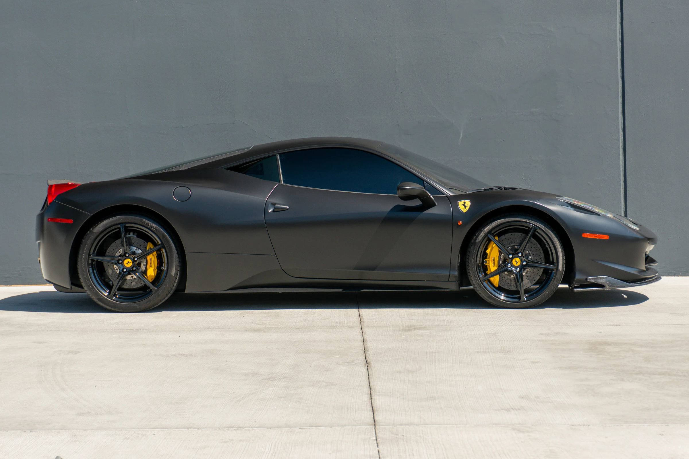 Used 2012 Ferrari 458 Italia Coupe image 6