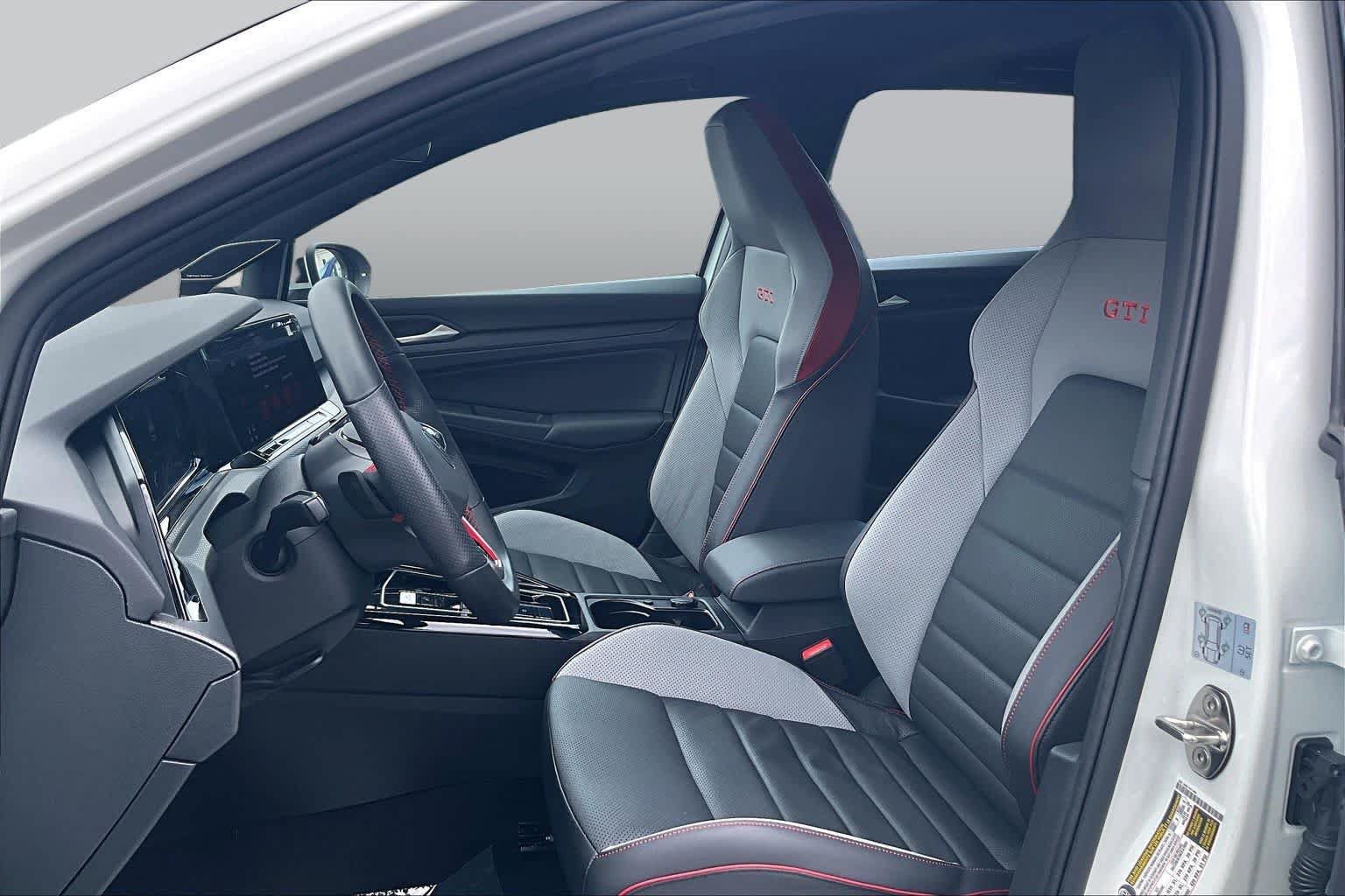 Used 2024 Volkswagen GTI Autobahn FWD image 6