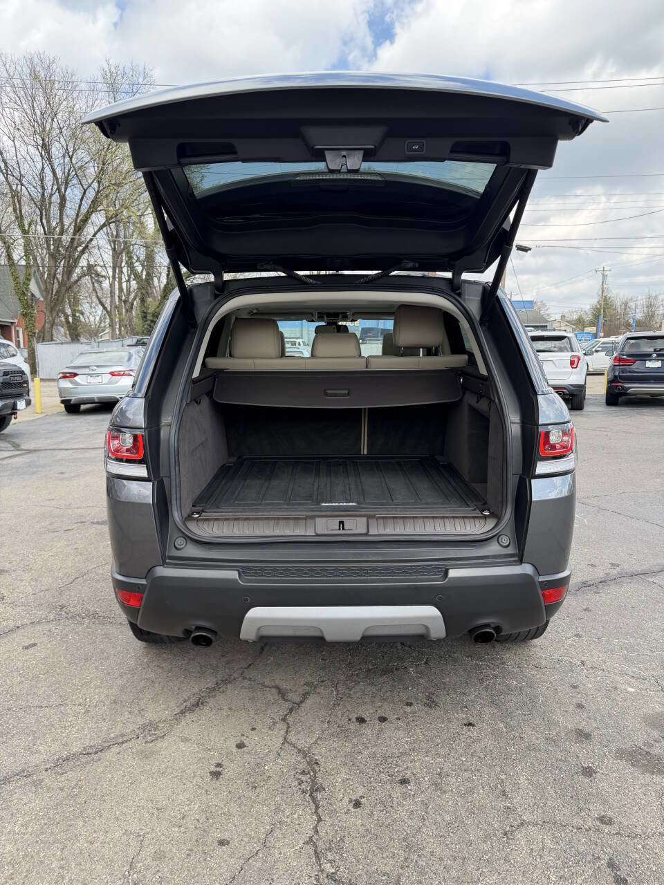 Used 2014 Land Rover Range Rover Sport HSE image 14