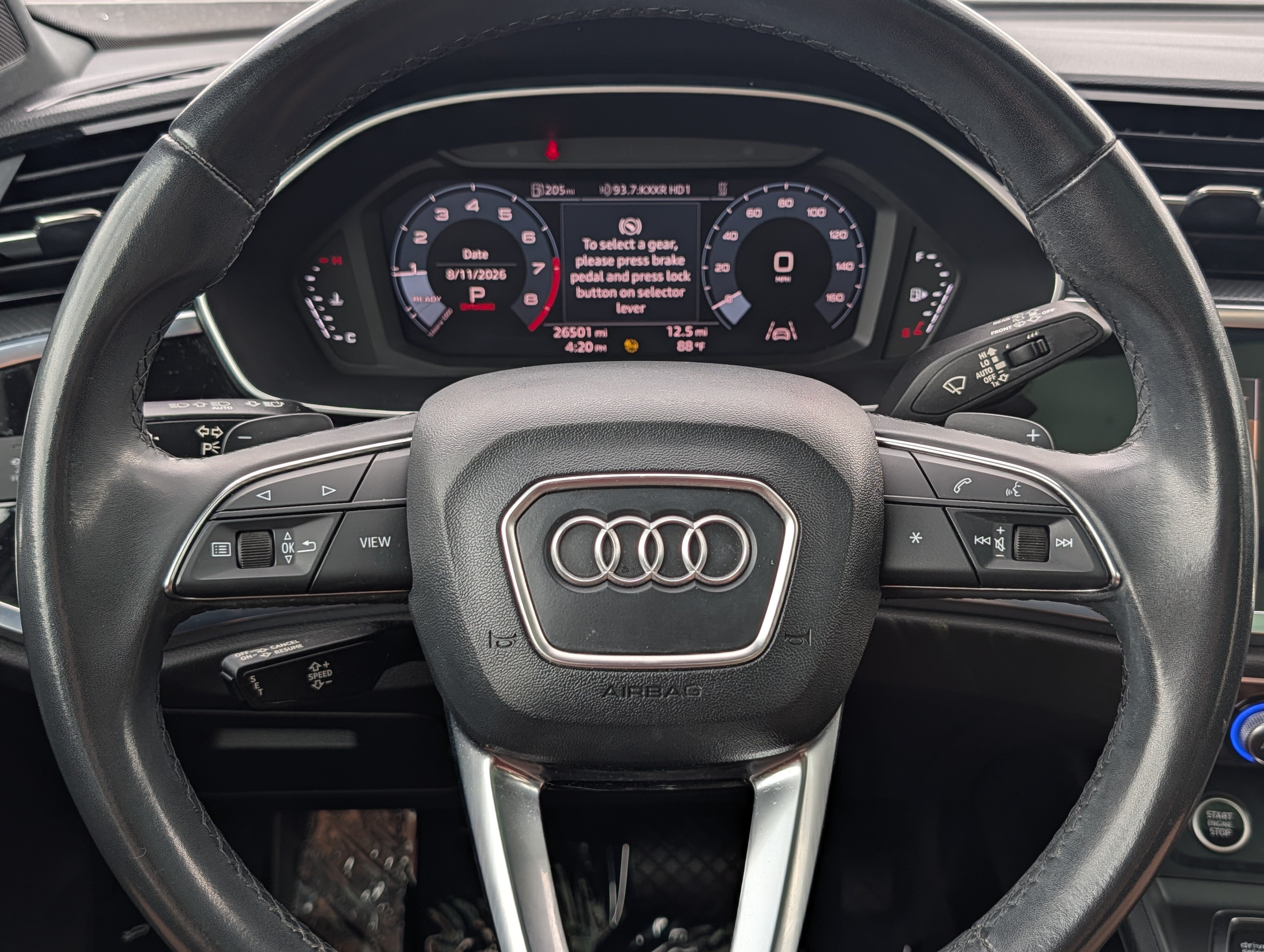 Used 2023 Audi Q3 2.0T Premium w/ Black Optic Sport Package AWD/4WD image 25