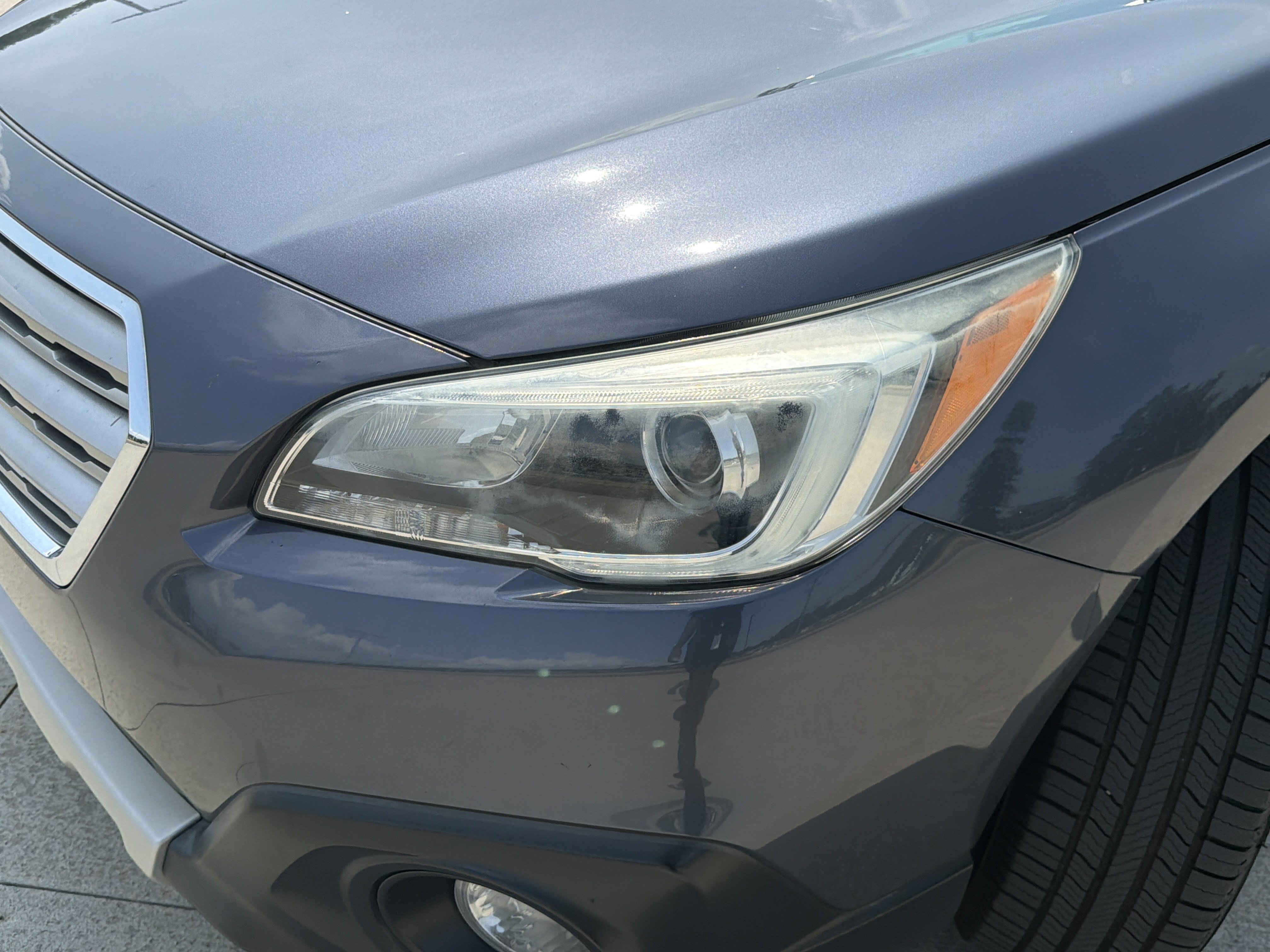 Used 2016 Subaru Outback 2.5i Limited AWD/4WD image 6