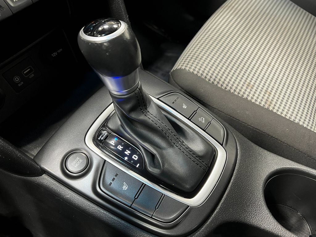 Used 2018 Hyundai Kona SEL FWD image 28