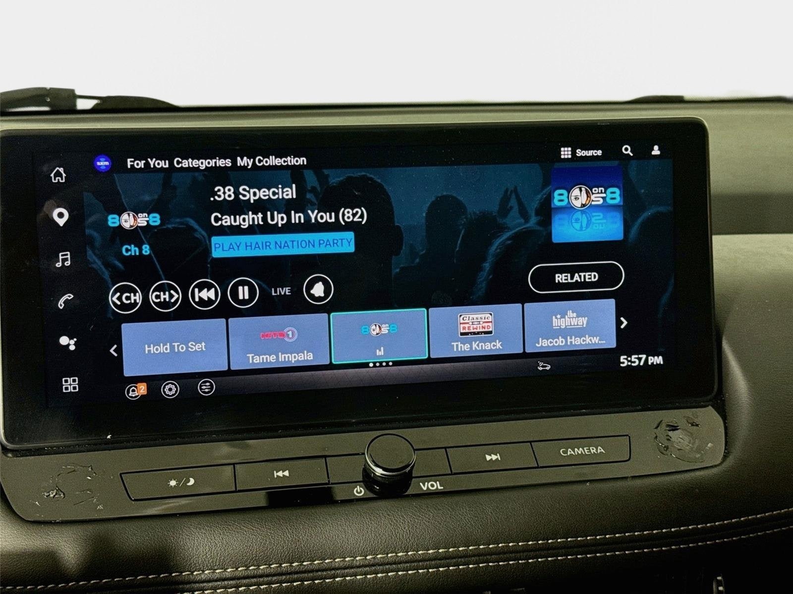 Certified 2024 Nissan Rogue SL FWD image 15