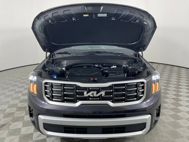 Used 2025 Kia Telluride S AWD/4WD image 16
