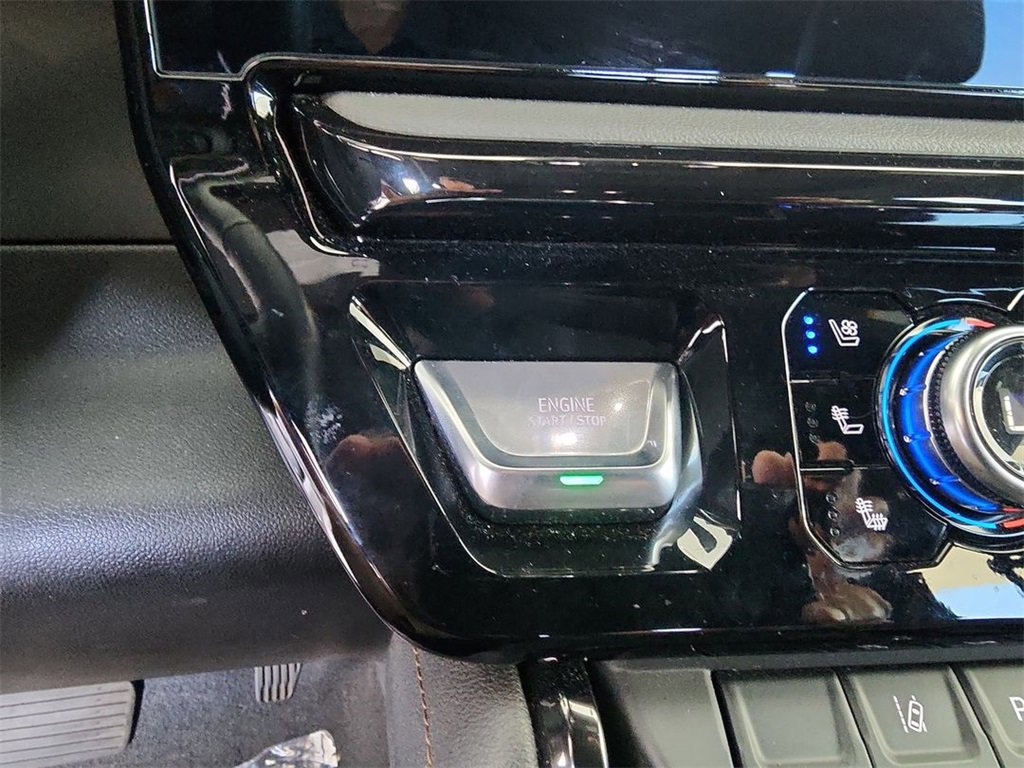 Certified 2025 GMC Sierra 2500 AT4 w/ AT4 Premium Plus Package image 18