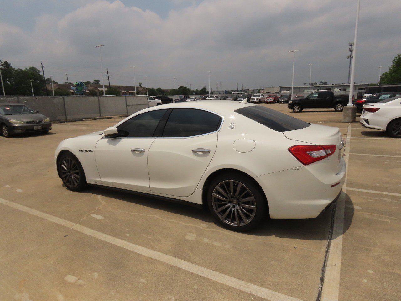 Used 2020 Maserati Ghibli RWD image 14