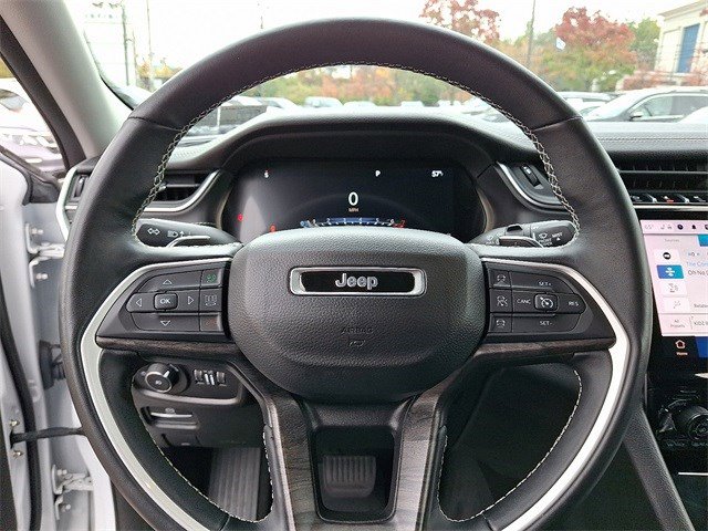 Used 2022 Jeep Grand Cherokee L Limited image 21