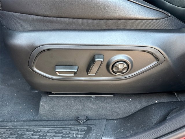 New 2025 Jeep Grand Cherokee L Altitude image 14