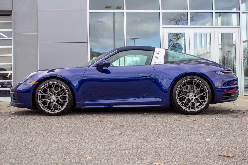 Used 2024 Porsche 911 Targa 4S w/ Premium Package image 7