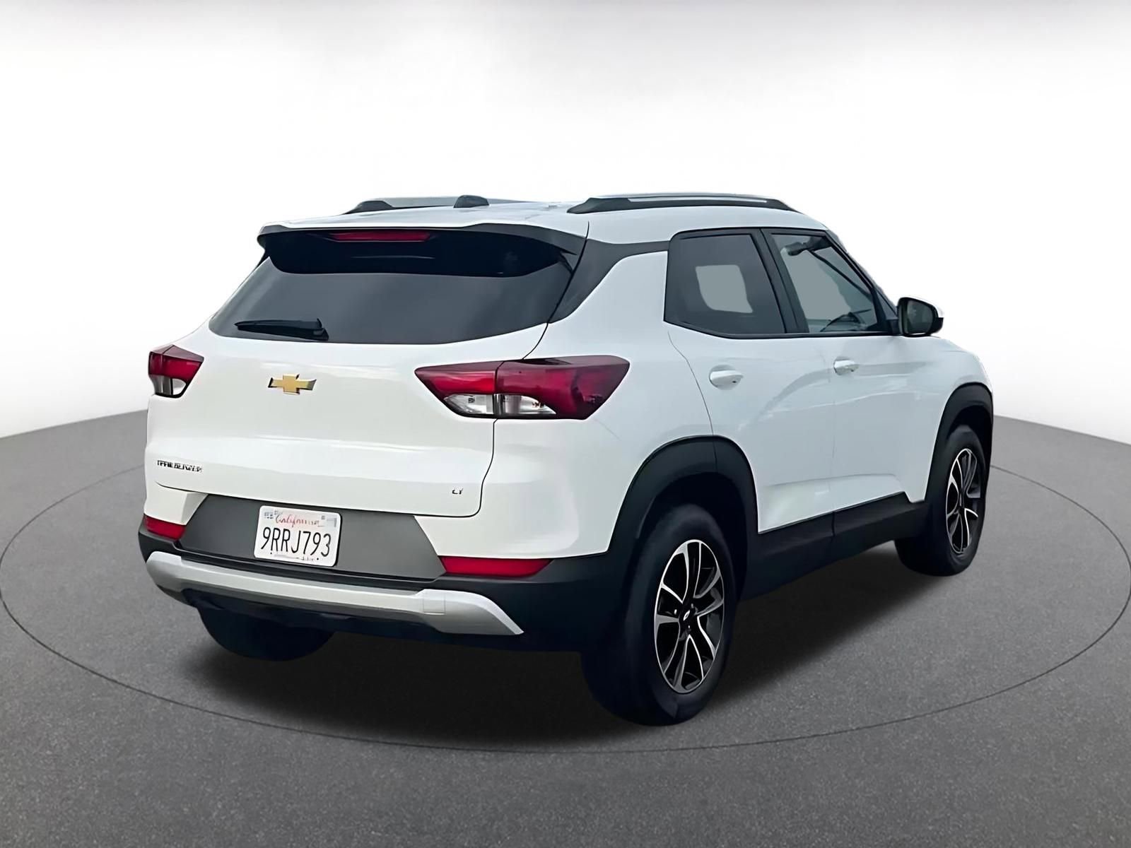 Used 2025 Chevrolet TrailBlazer LT image 14