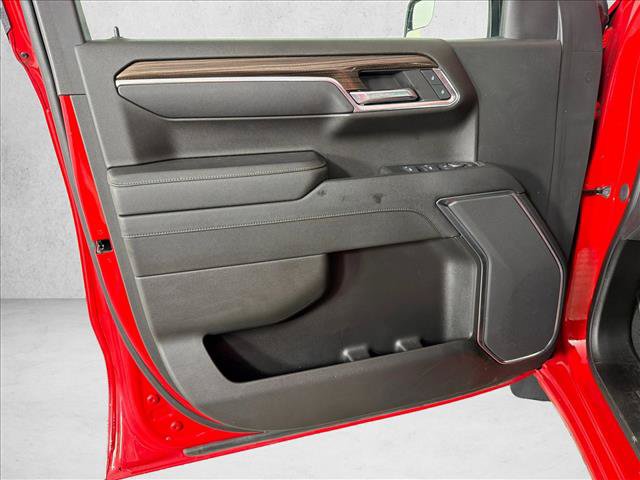 Used 2023 Chevrolet Silverado 1500 LT AWD/4WD image 10