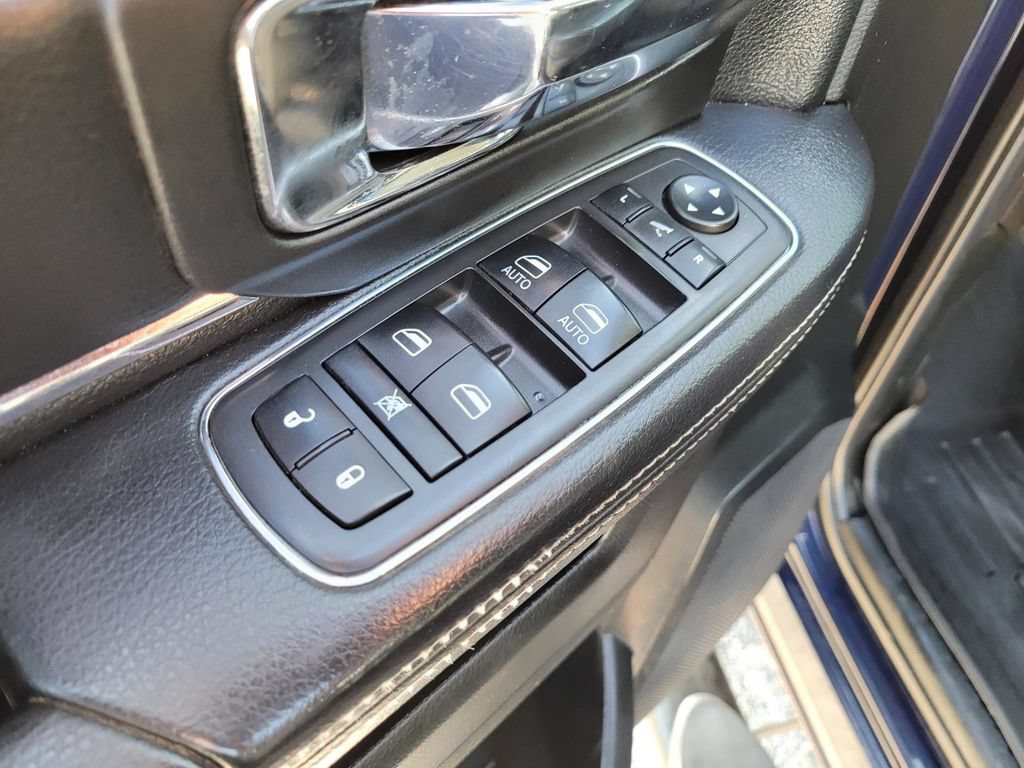 Used 2018 RAM 2500 Laramie AWD/4WD image 19