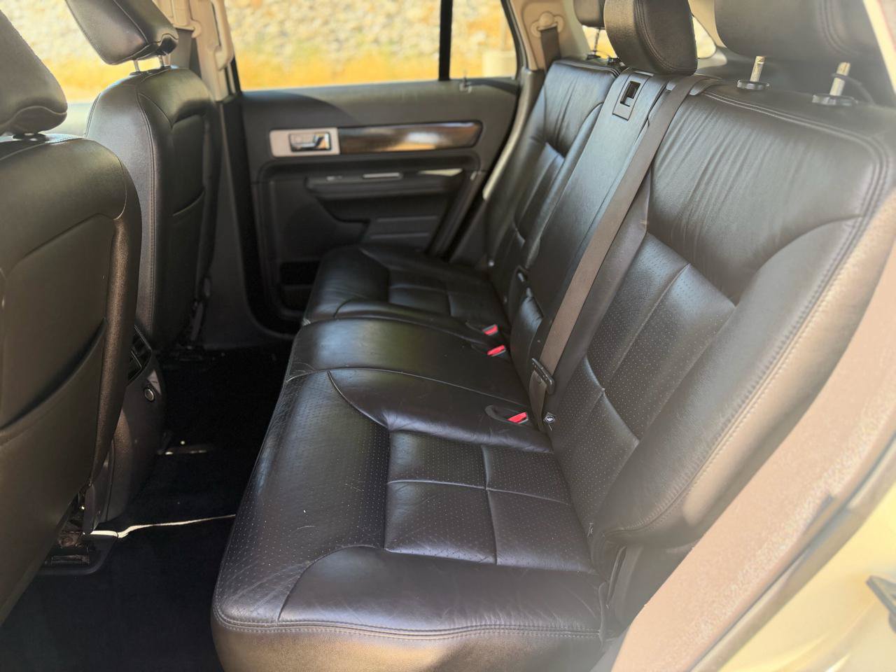 Used 2007 Lincoln MKX AWD image 10