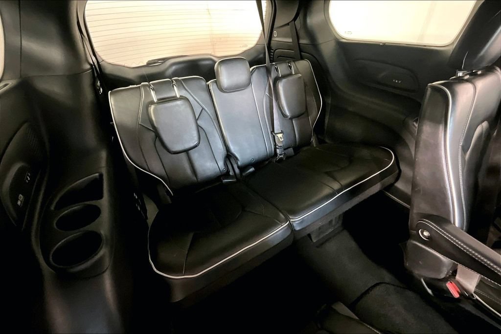 Used 2020 Chrysler Pacifica Limited w/ Advanced Safetytec Group FWD image 28
