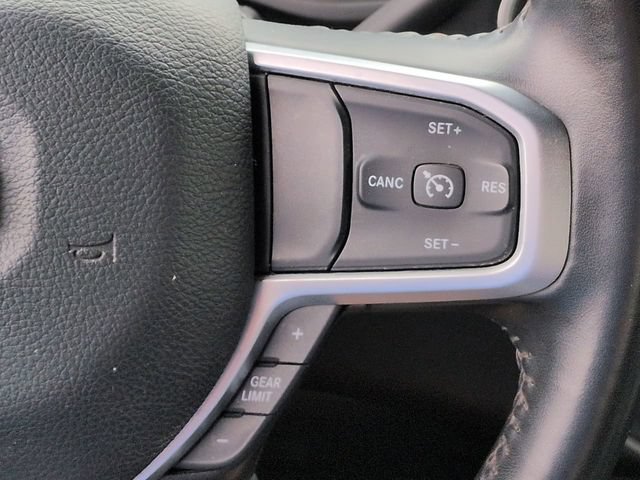 Used 2024 RAM 3500 Big Horn AWD/4WD image 32