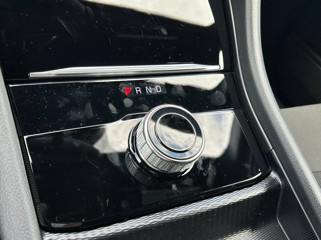 New 2024 Jeep Grand Cherokee L Laredo RWD image 39