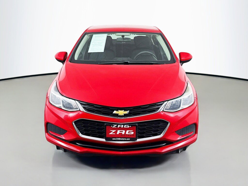 Used 2018 Chevrolet Cruze LS image 8