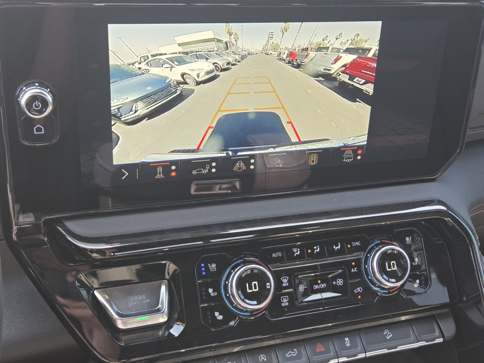 New 2025 GMC Sierra 1500 AT4 w/ AT4 Premium Package image 13