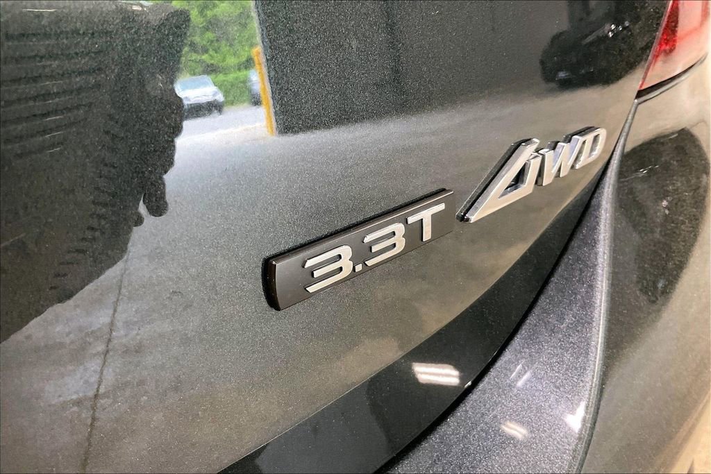 Used 2023 Genesis G70 3.3T w/ Sport Prestige Package AWD/4WD image 24