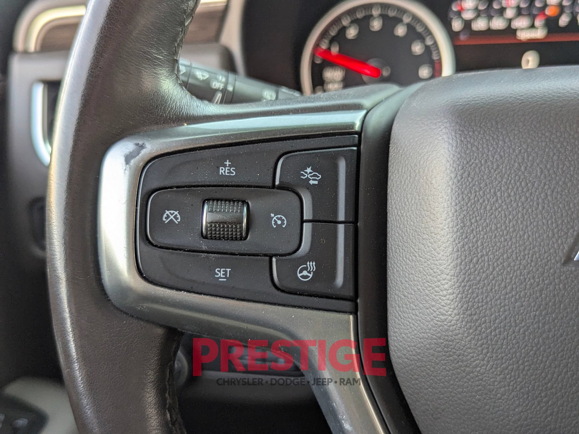 Used 2021 Chevrolet Suburban Z71 w/ Z71 Off-Road Package AWD/4WD image 22