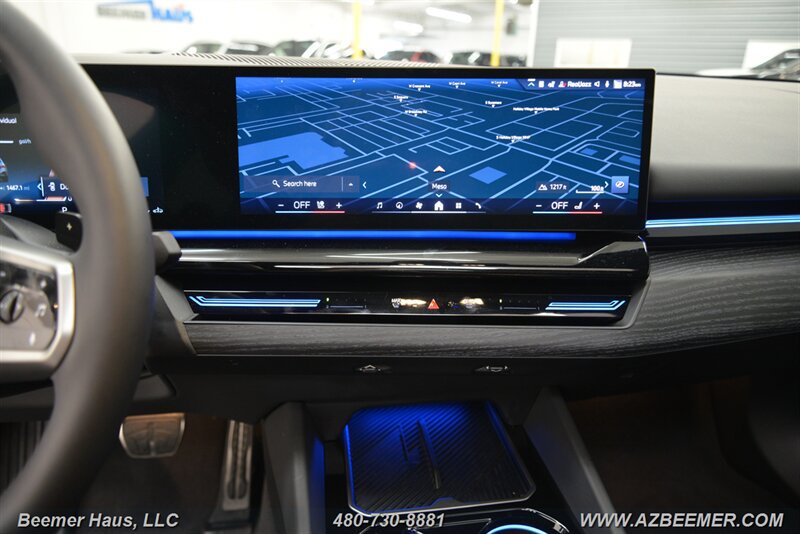 Used 2026 BMW 530i w/ M Sport Package RWD image 36