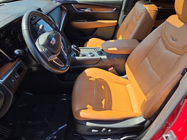 Used 2020 Cadillac XT5 Premium Luxury AWD/4WD image 11