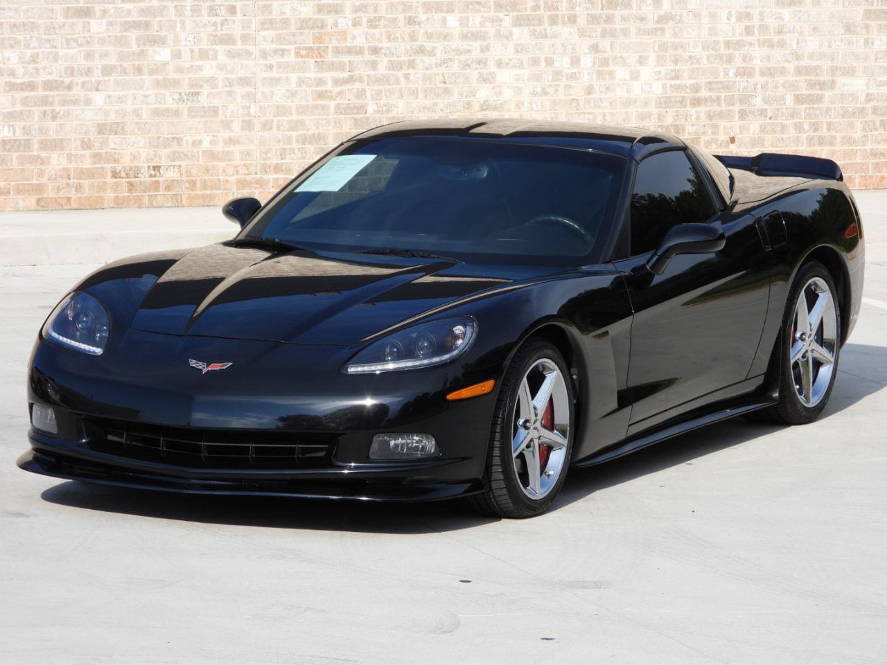 Used 2011 Chevrolet Corvette w/ 3LT w/ Preferred Equipment Group RWD image 30