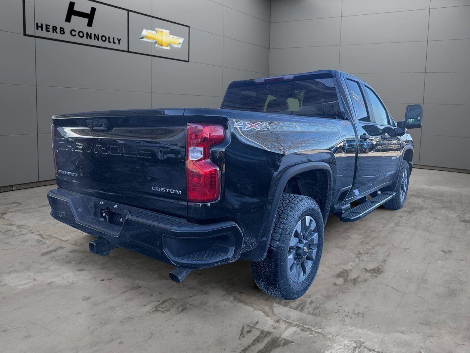 New 2026 Chevrolet Silverado 2500 Custom w/ Custom Value Package AWD/4WD image 11