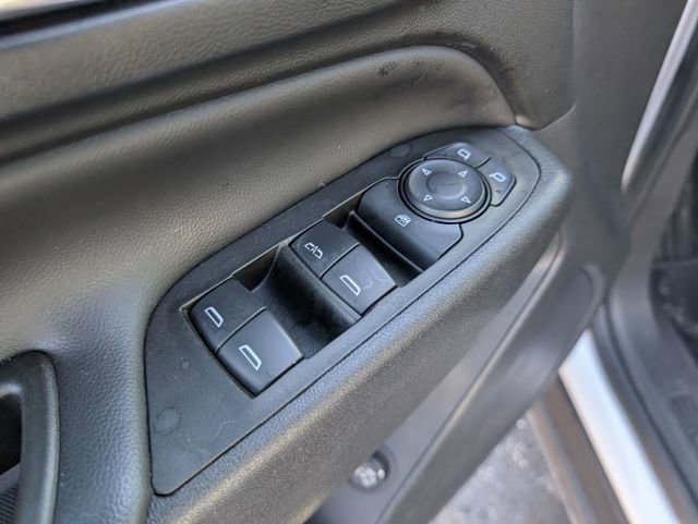 Used 2021 Chevrolet Equinox LT image 15