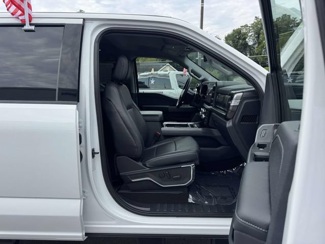 Used 2024 Ford F250 Lariat w/ FX4 Off-Road Package AWD/4WD image 11
