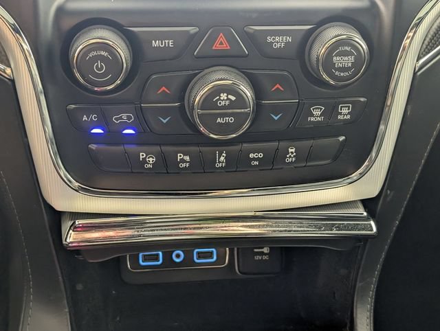 Used 2018 Jeep Grand Cherokee SRT AWD/4WD image 23