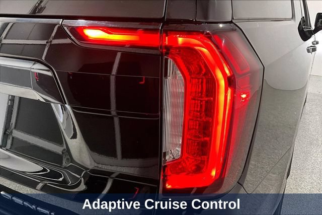 Used 2023 GMC Yukon XL Denali Ultimate AWD/4WD image 31