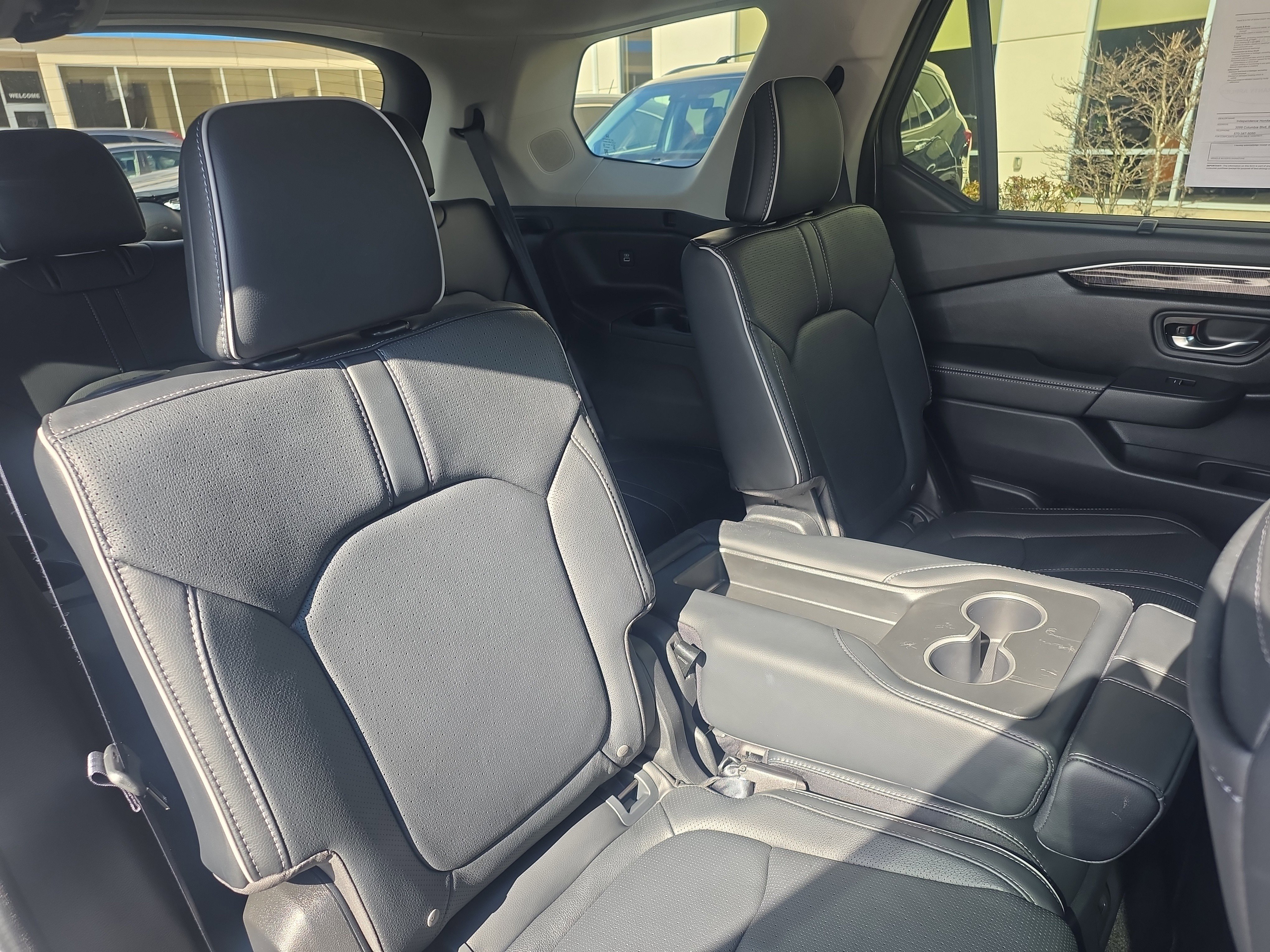 Used 2023 Honda Pilot Elite image 14