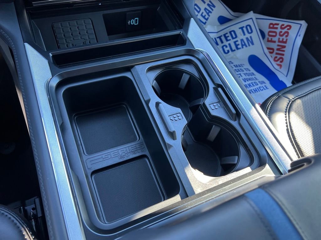 New 2026 Ford F250 Platinum image 39