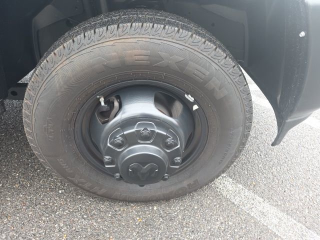 Used 2025 RAM 3500 Tradesman image 4
