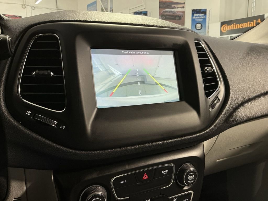 Used 2019 Jeep Compass Latitude AWD/4WD image 20