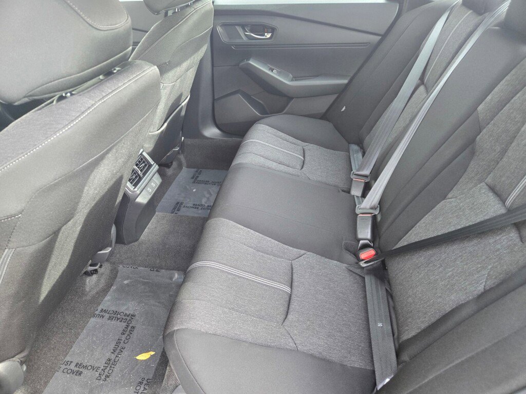Used 2025 Honda Accord Sport image 15