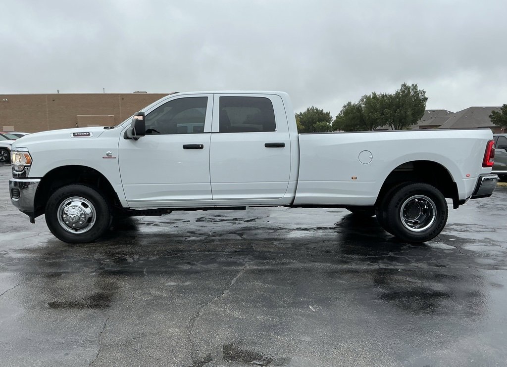 Used 2024 RAM 3500 Tradesman w/ Towing Technology Group image 8