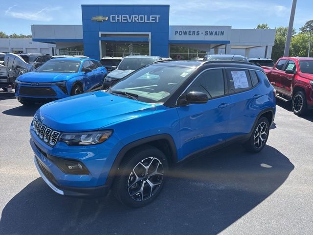 Used 2025 Jeep Compass Limited AWD/4WD image 1