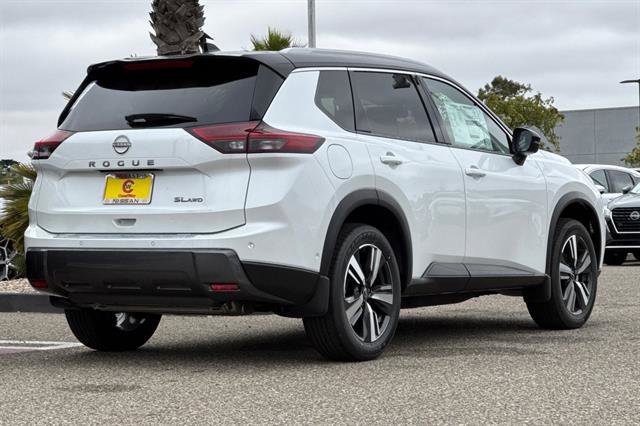 New 2025 Nissan Rogue SL w/ SL Premium Package image 5