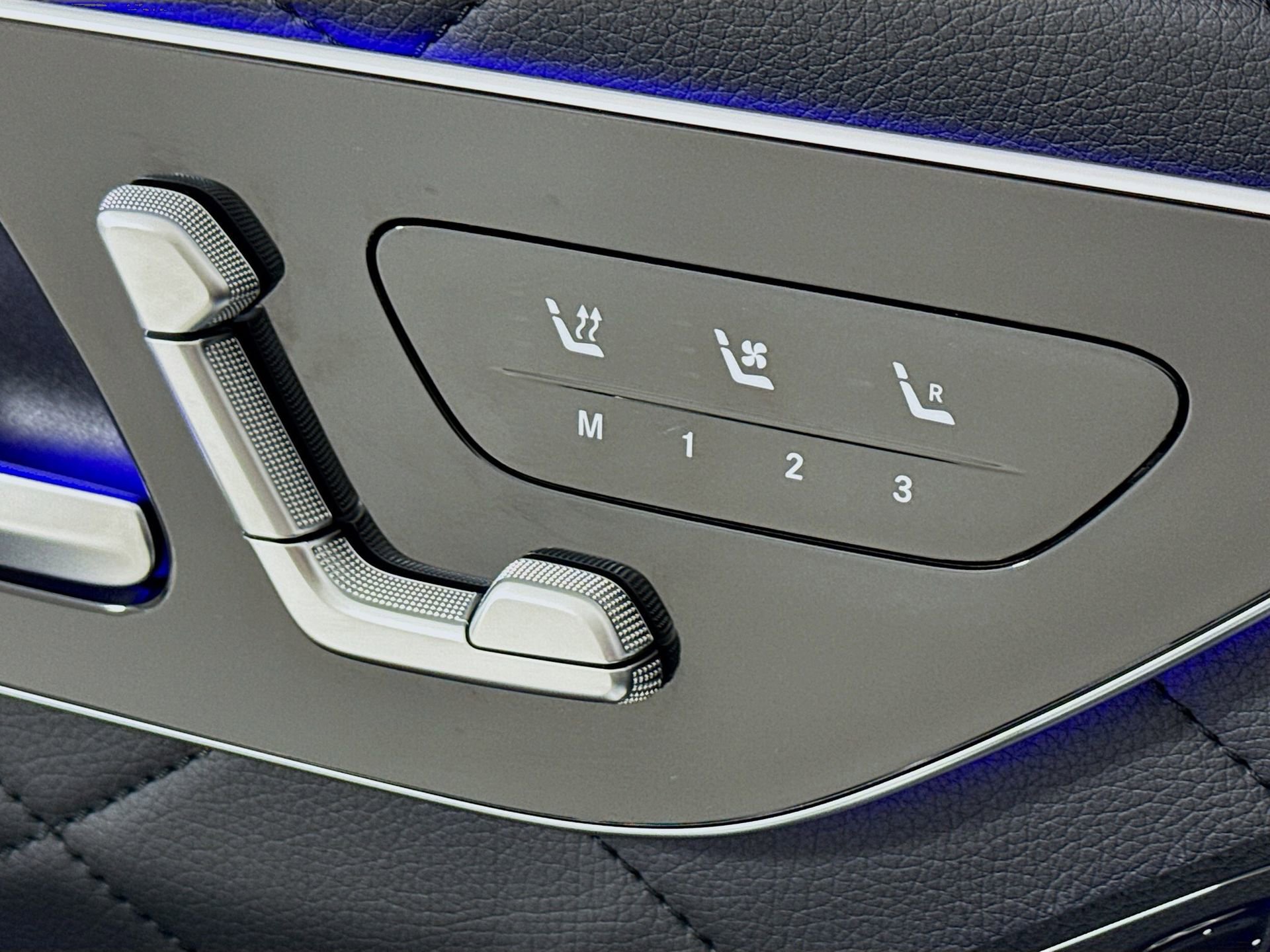 Used 2024 Mercedes-Benz S 580 4MATIC Sedan image 22