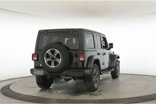 Used 2023 Jeep Wrangler Sahara image 7