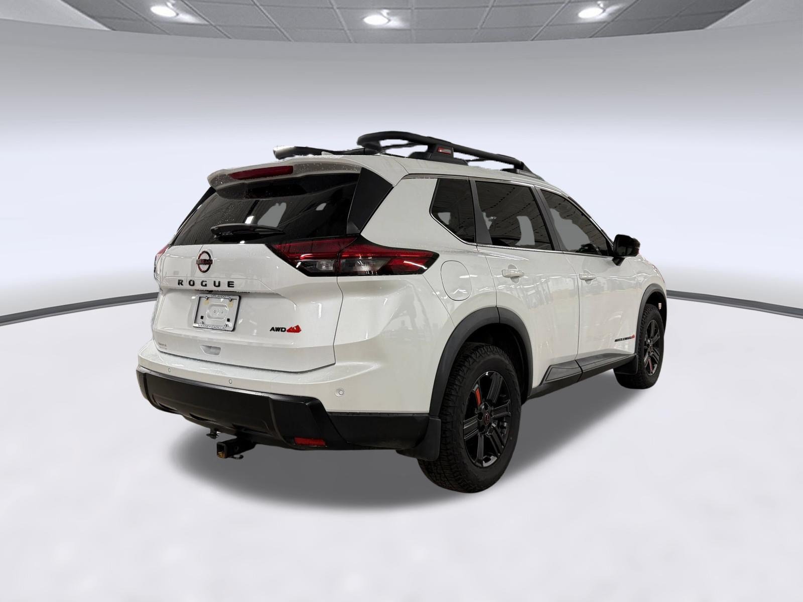 Used 2025 Nissan Rogue SV w/ Rock Creek Premium Package AWD/4WD image 9