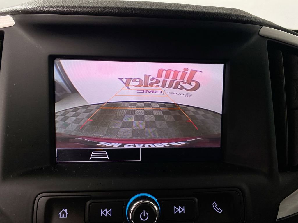 Used 2023 GMC Terrain SLE w/ Driver Convenience Package image 17