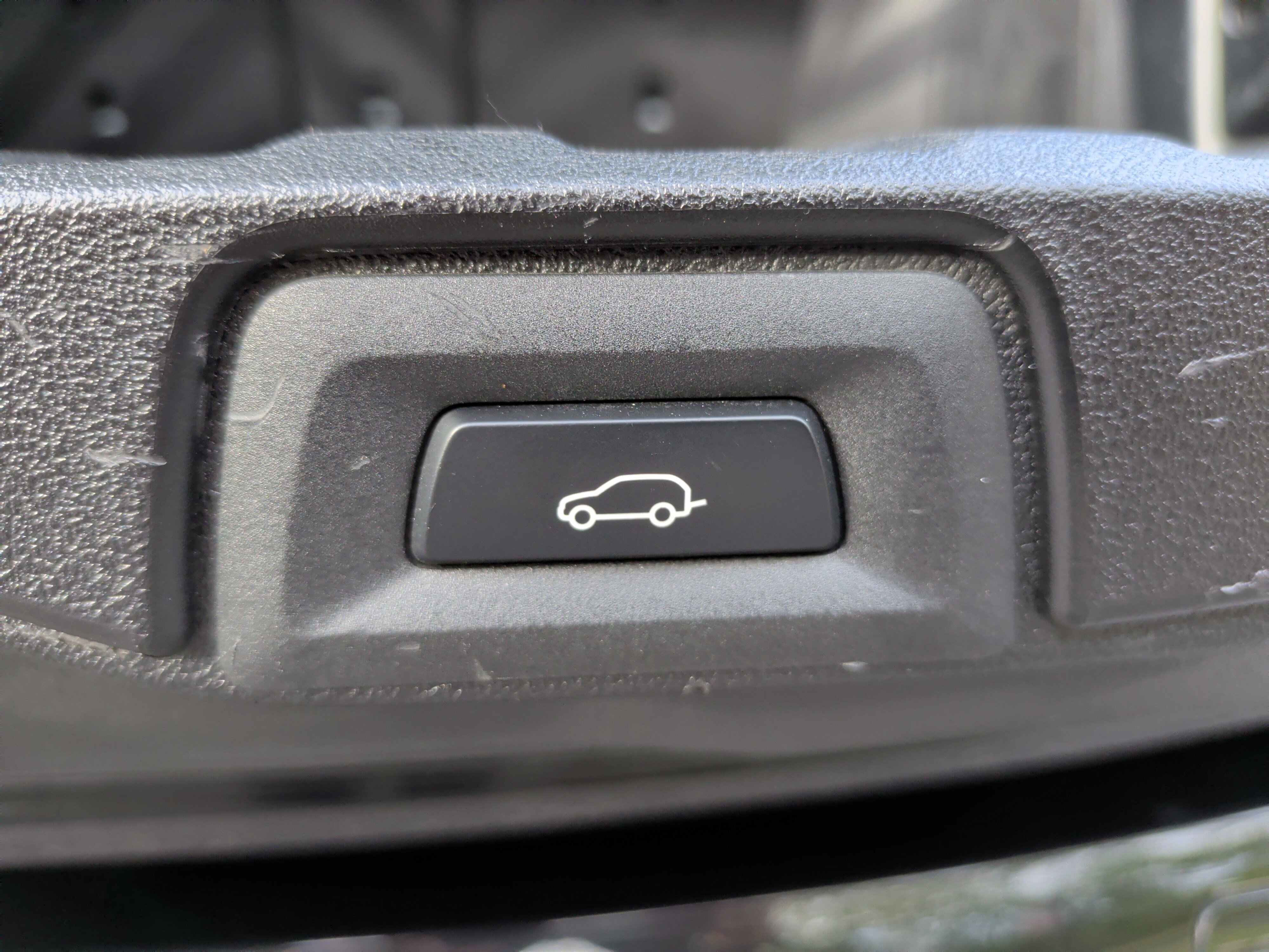 Used 2024 BMW X5 M Competition w/ Executive Package image 41