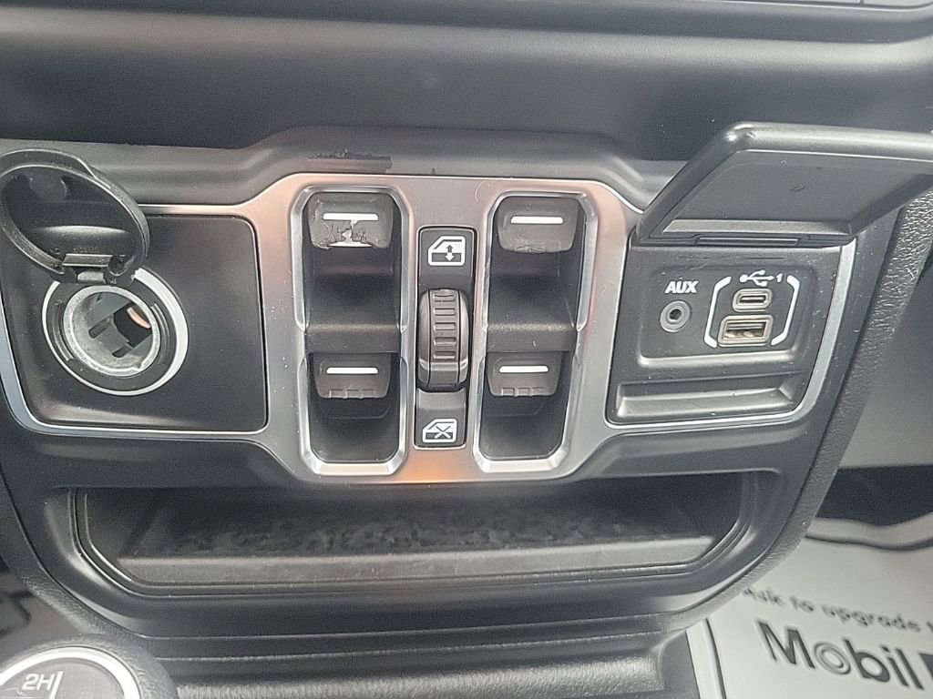 Used 2021 Jeep Wrangler Unlimited Sport image 16