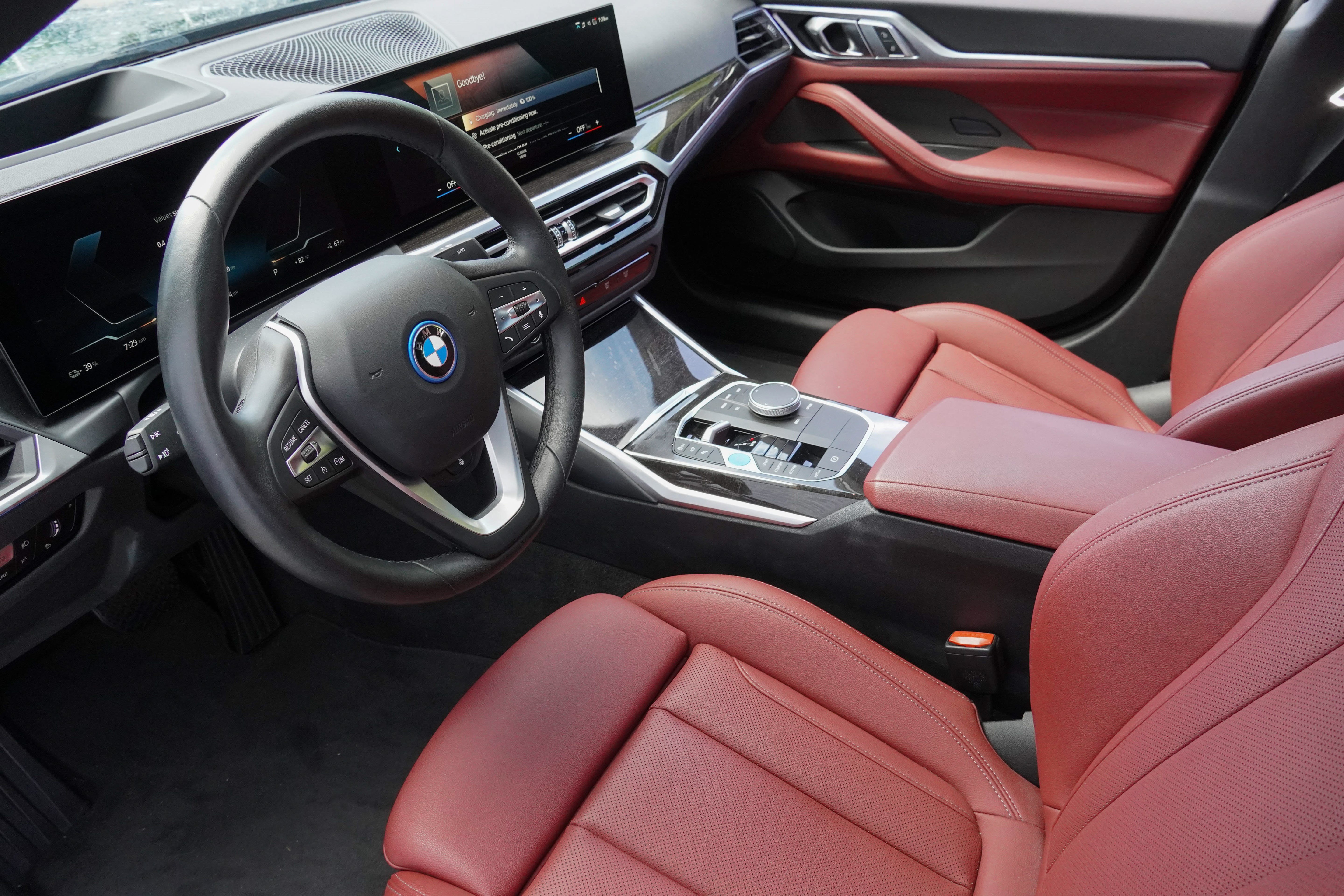 Certified 2023 BMW i4 eDrive35 w/ Premium Package RWD image 9