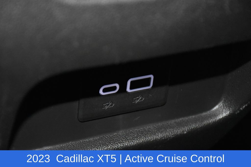 Used 2023 Cadillac XT5 Premium Luxury image 28