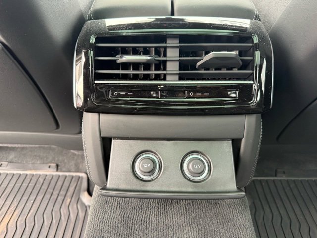 Used 2025 Audi S8 image 15